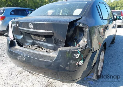 2009 Nissan Sentra 2.0S из США, поврежденный, VIN 3N1AB61E59L618333